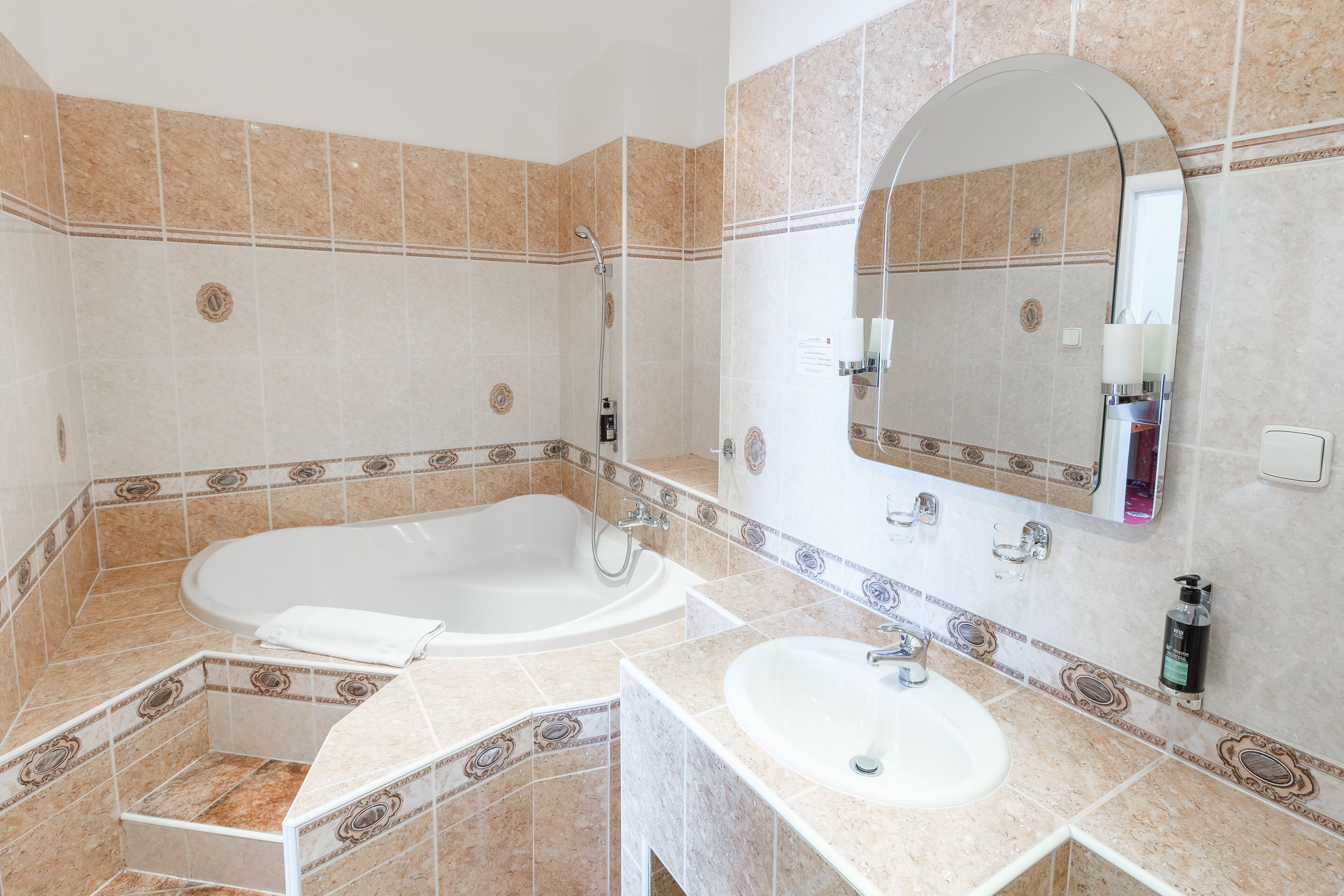 deluxe suite | bathroom | free toiletries, hair dryer, towels, soap