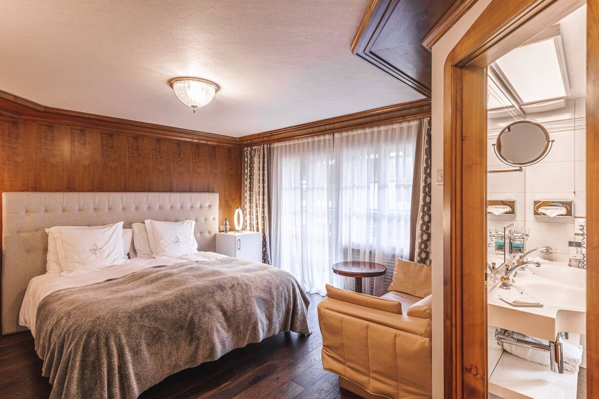 Comfort-Doppel- oder -Zweibettzimmer