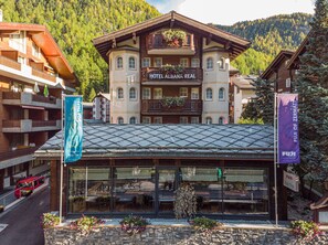 Front of property - Boutique Hotel Albana Real - Restaurants & Spa (Zermatt)