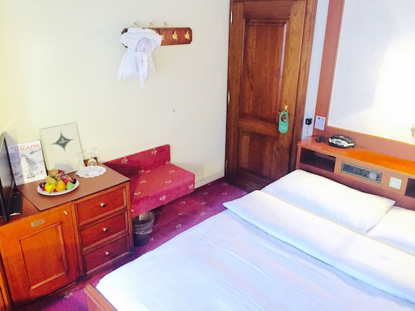 Hotel Antares - Zermatt