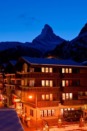 Front of property – evening/night