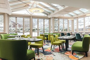 Desayuno buffet incluido todos los días