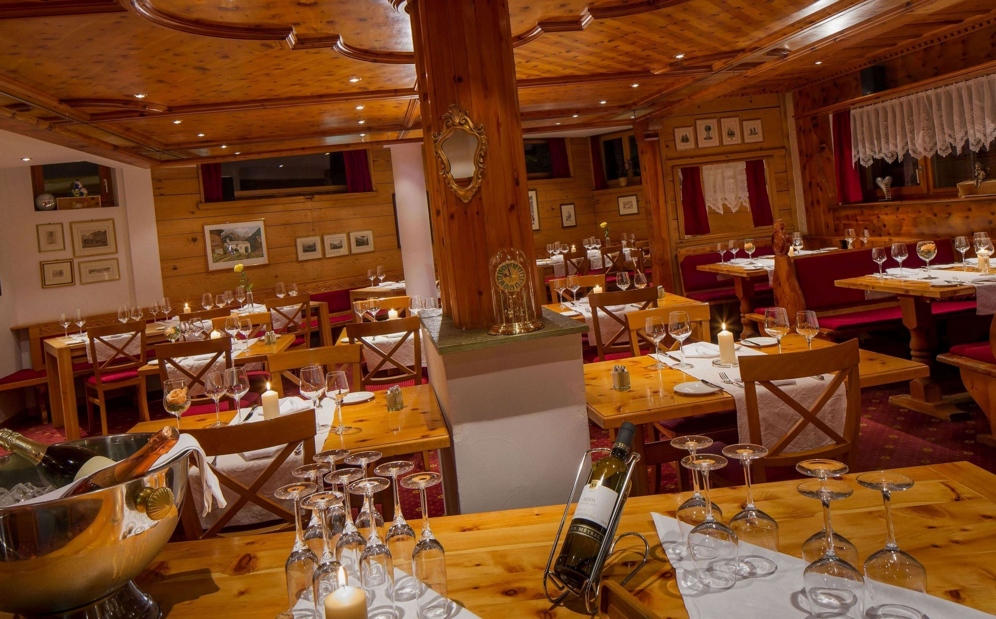 Photo - Hotel Excelsior