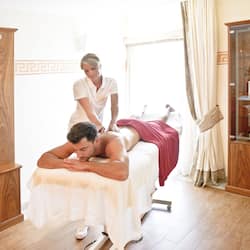Couples treatment rooms, sauna, hot tub, Turkish bath, body treatments