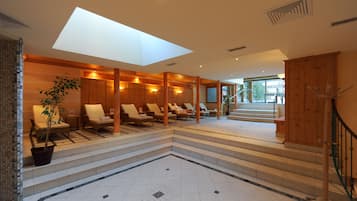 Behandlungsräume für Paare, Sauna, Whirlpool, Türkisches Bad/Hamam