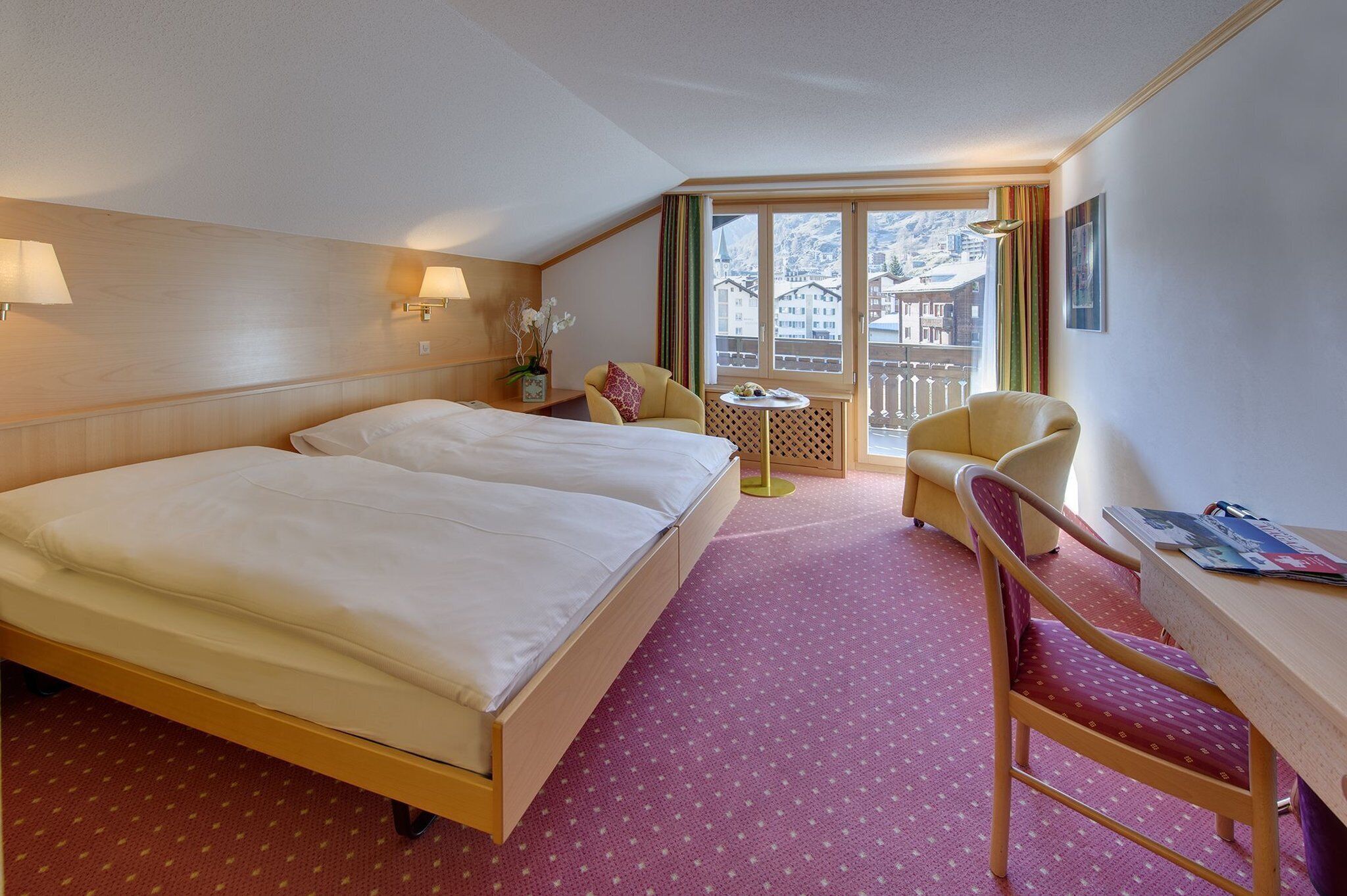 minibar, in-room safe, desk, blackout curtains