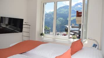 Departamento (Eigerpeak) | Caja de seguridad en la habitación y decoración personalizada