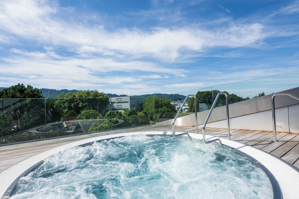 Hotel Belvoir by null