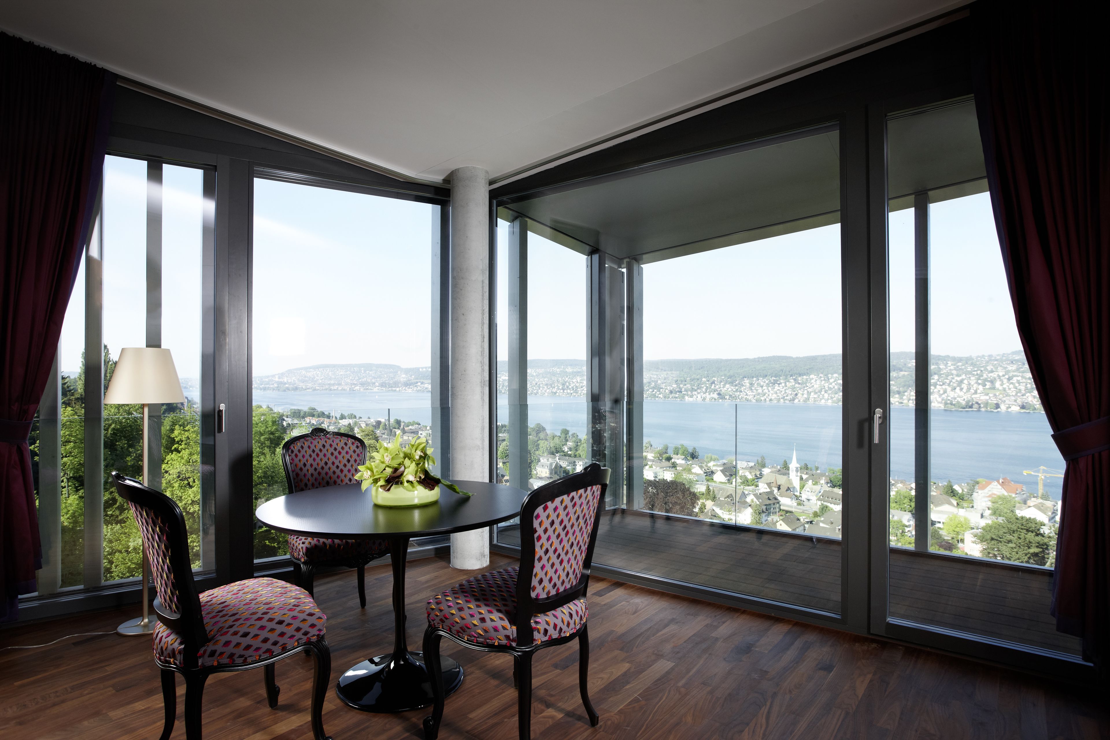 إطلالة الغرفة