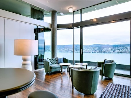 Gebäudedesign. Hotel Belvoir Lake View & Spa