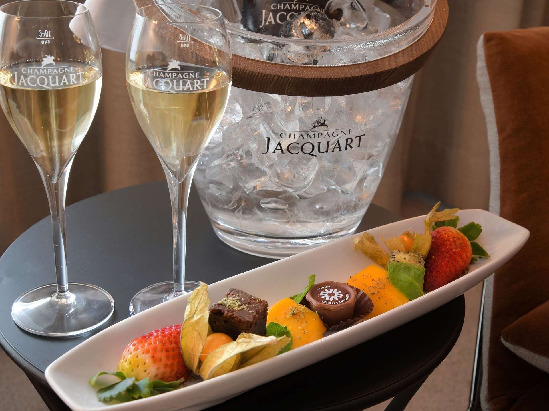 room service – dining