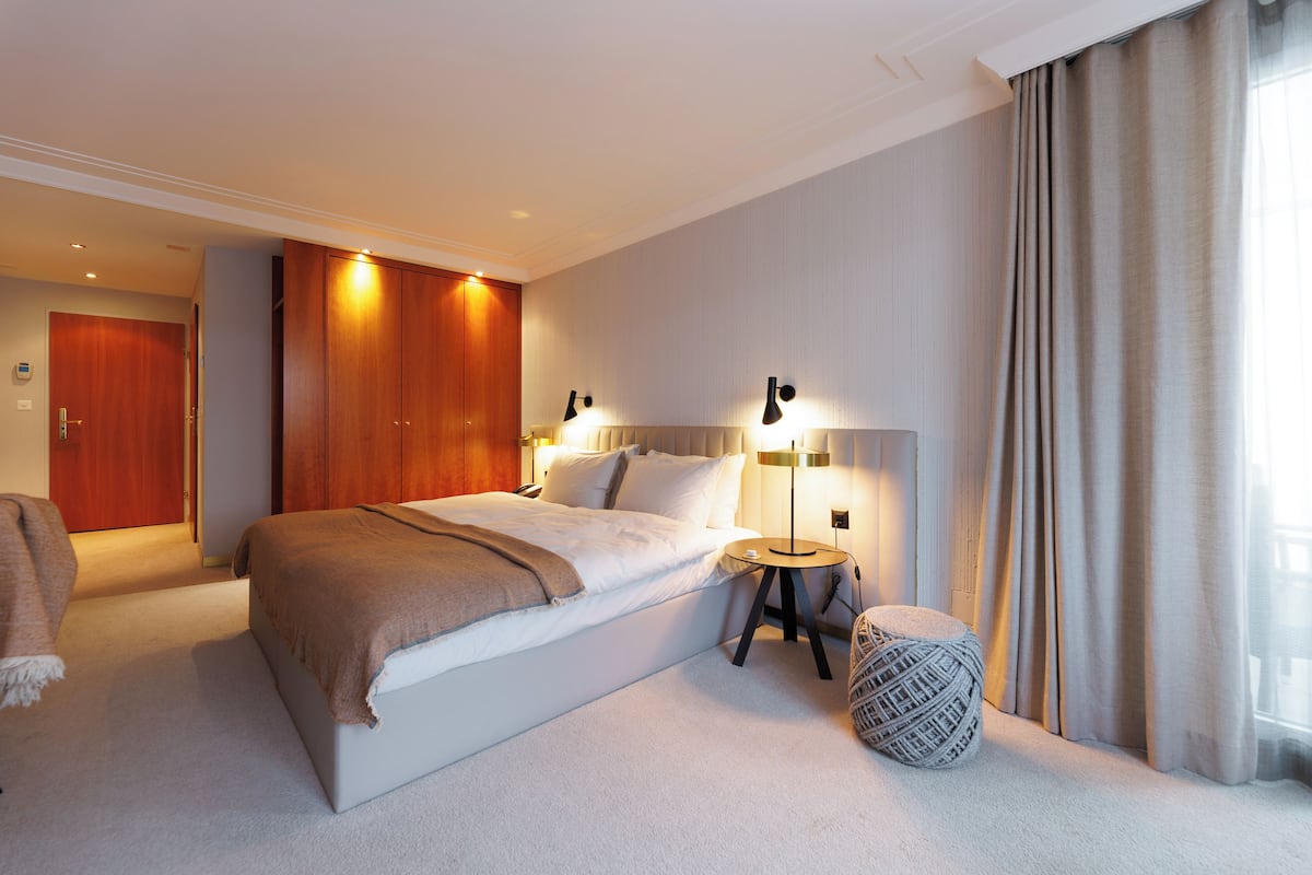 Standard Double Room | Egyptian cotton sheets, premium bedding, Tempur-Pedic beds, minibar