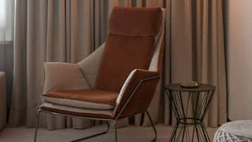 Egyptian cotton sheets, premium bedding, Tempur-Pedic beds, minibar
