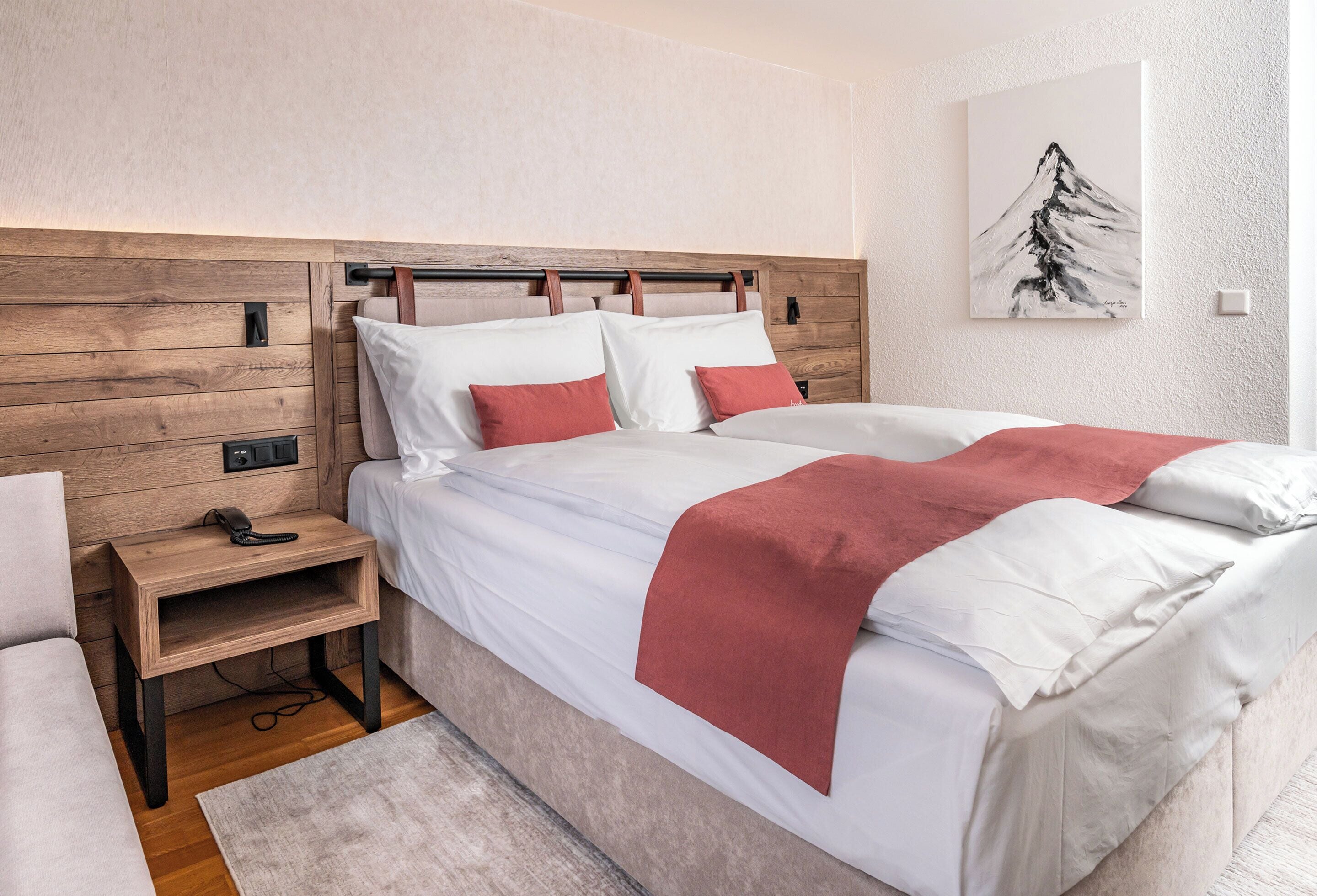 standard twin room, balcony | 1 bedroom, minibar, in-room safe, desk