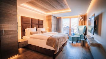 Premium Chic Room | Premium bedding, free minibar items, in-room safe