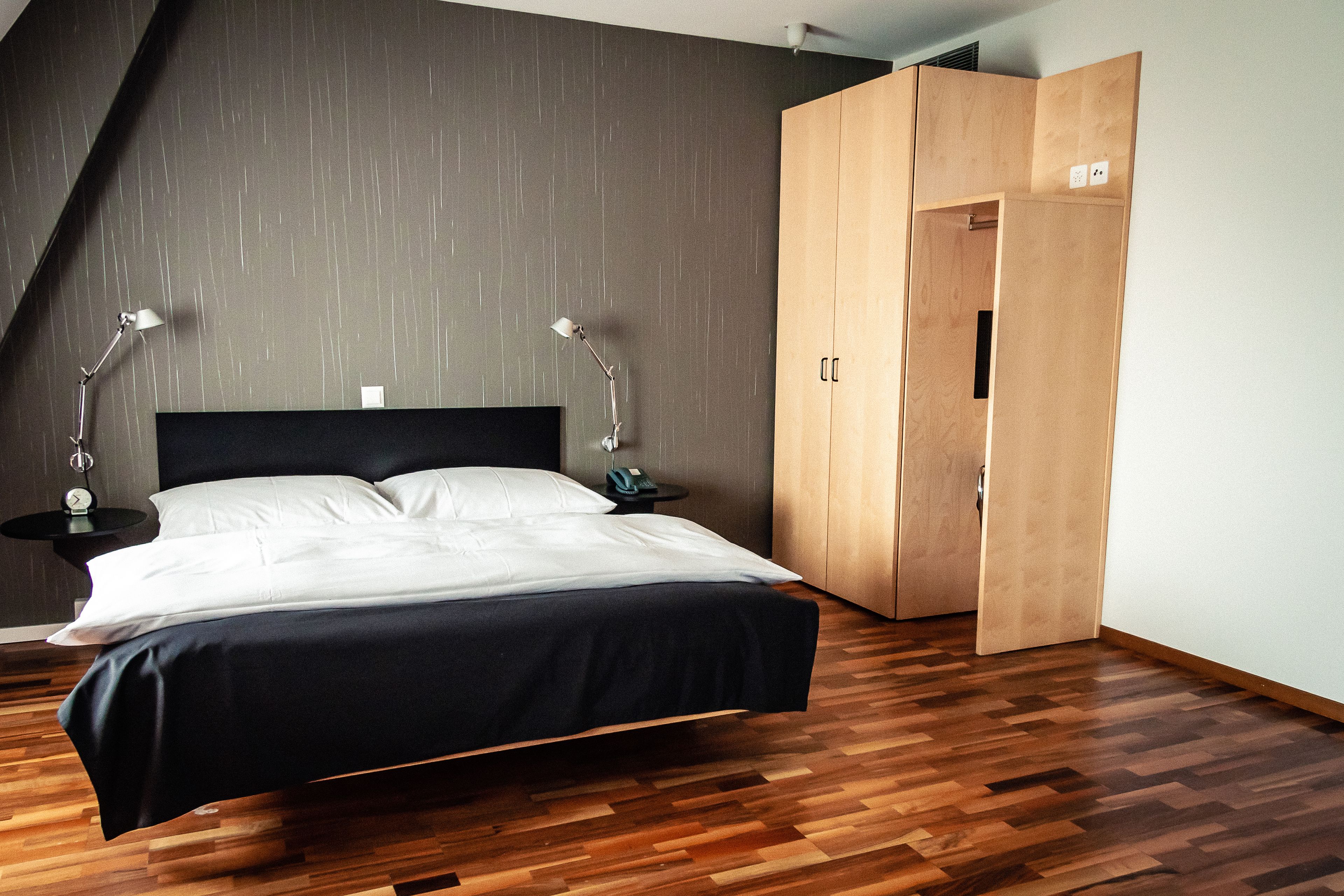 Photo - Royal Hotel - Urban Living