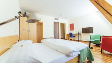 Caja de seguridad en la habitación y decoración personalizada