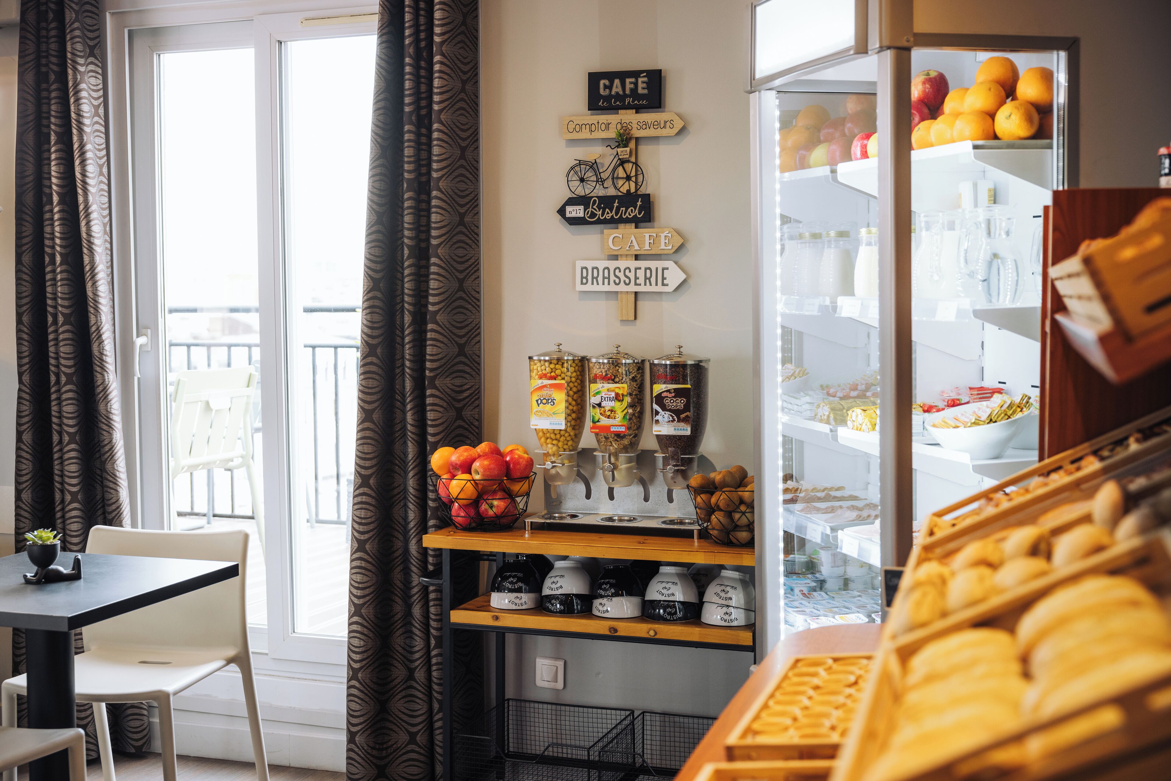 daily buffet breakfast (eur 12.90 per person)