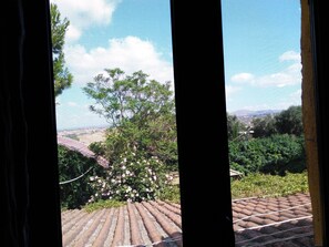 Family Apartment, 3 Bedrooms, Non Smoking | View from room