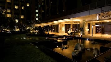 Halaman properti