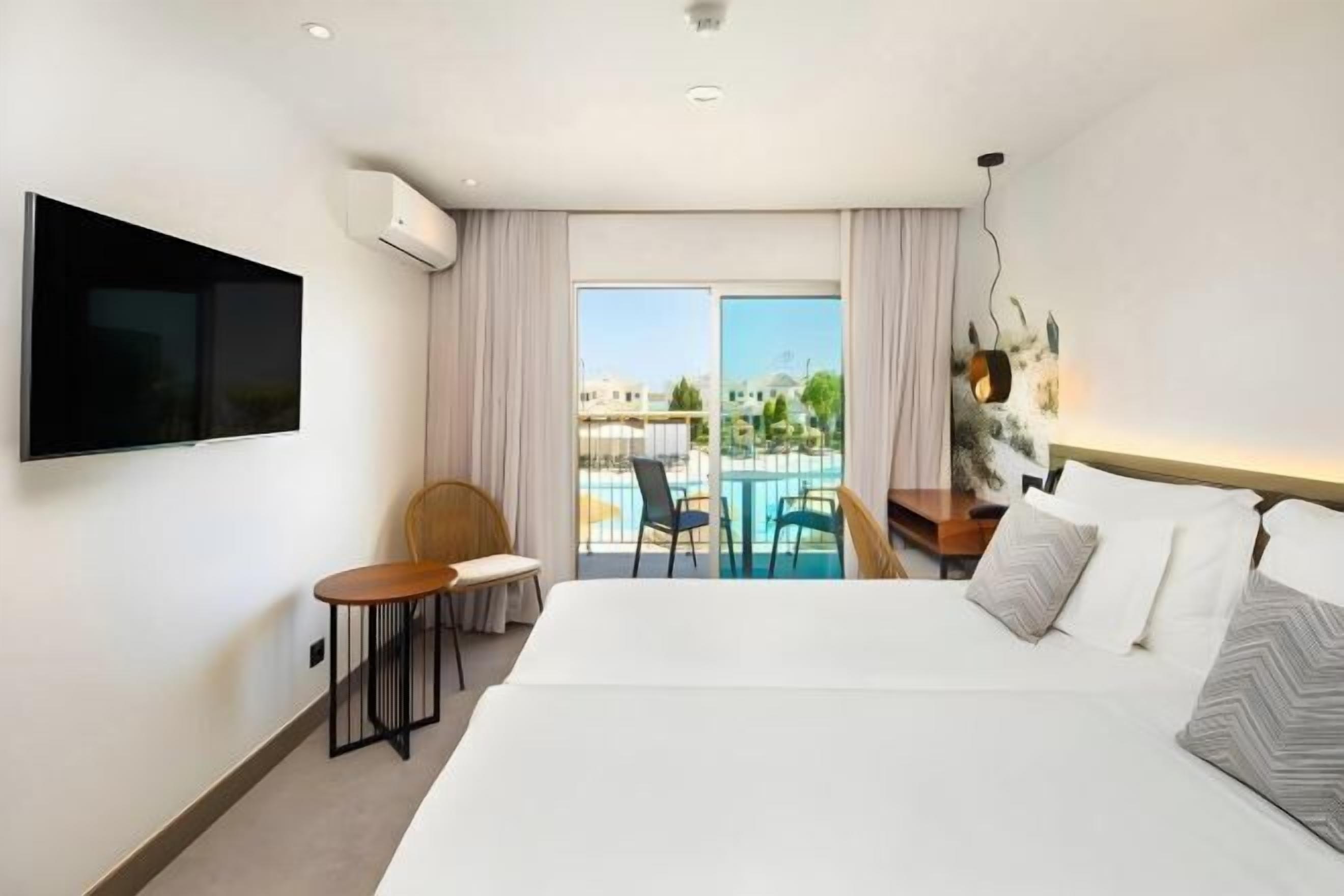 In-room safe, desk, laptop workspace, blackout curtains