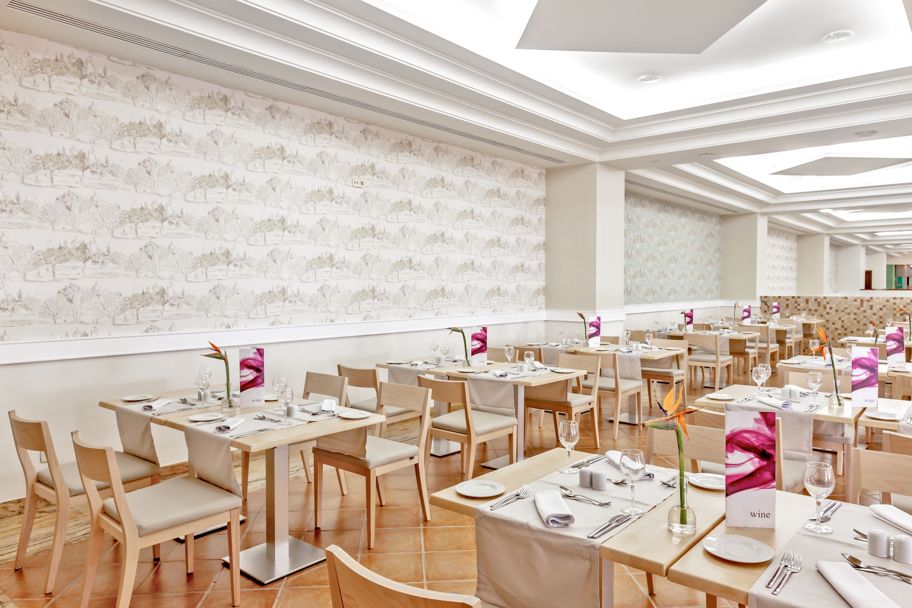 breakfast, lunch and dinner served