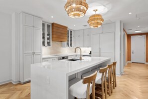 Chambre Signature, plusieurs lits | Cuisine privée