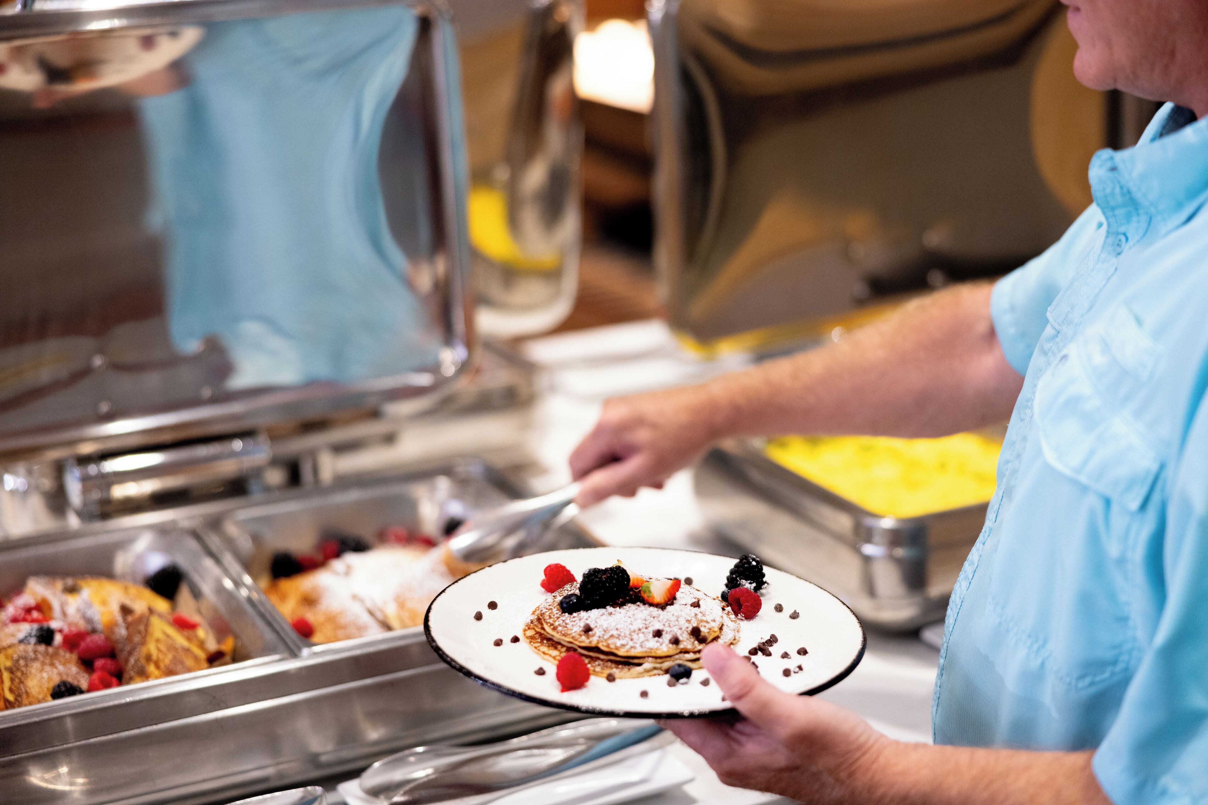 Tägliches großes Frühstück gegen Gebühr