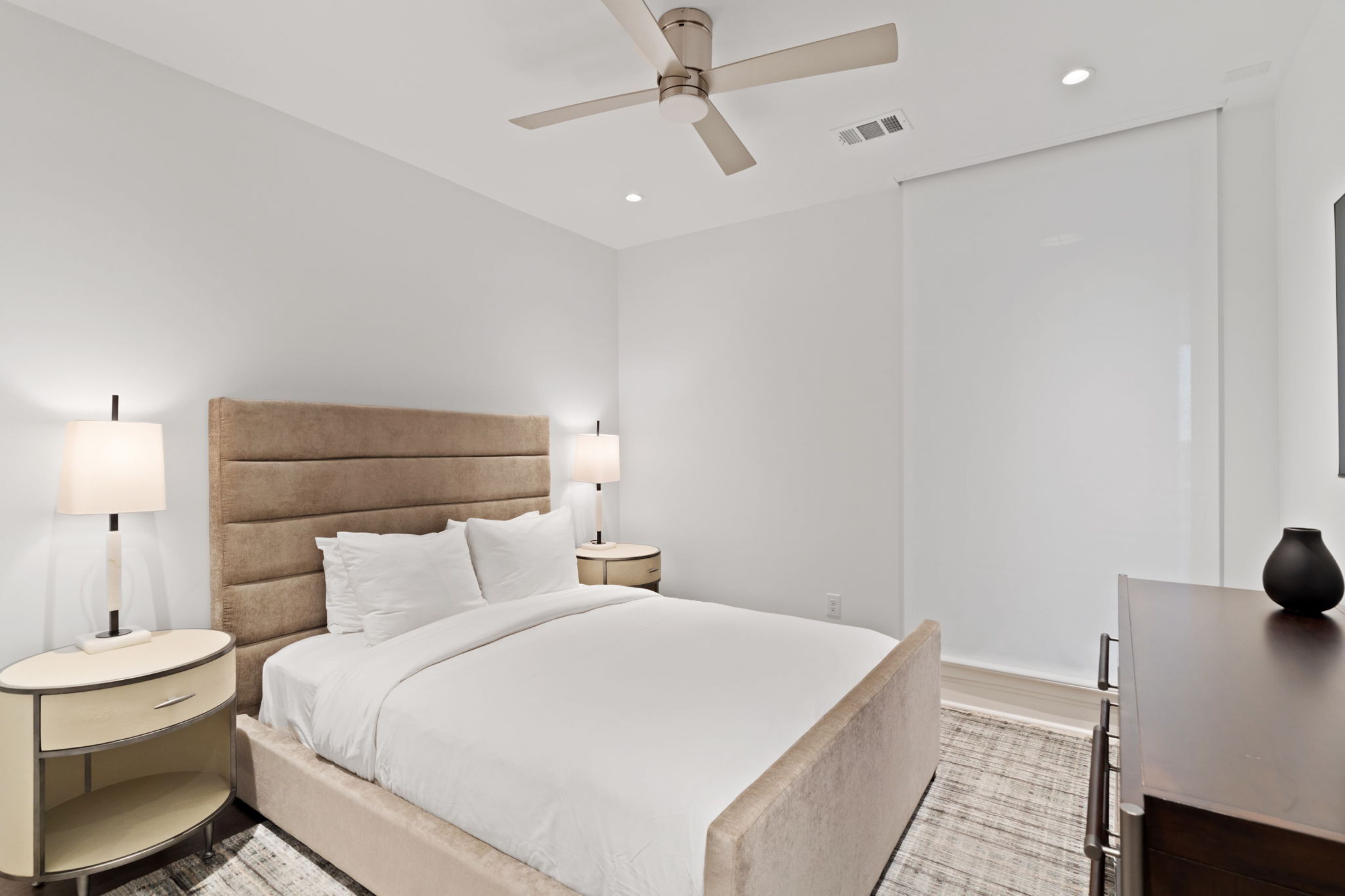 特色客房, 多張床 | 高級寢具、特厚豪華床墊、房內夾萬、書桌