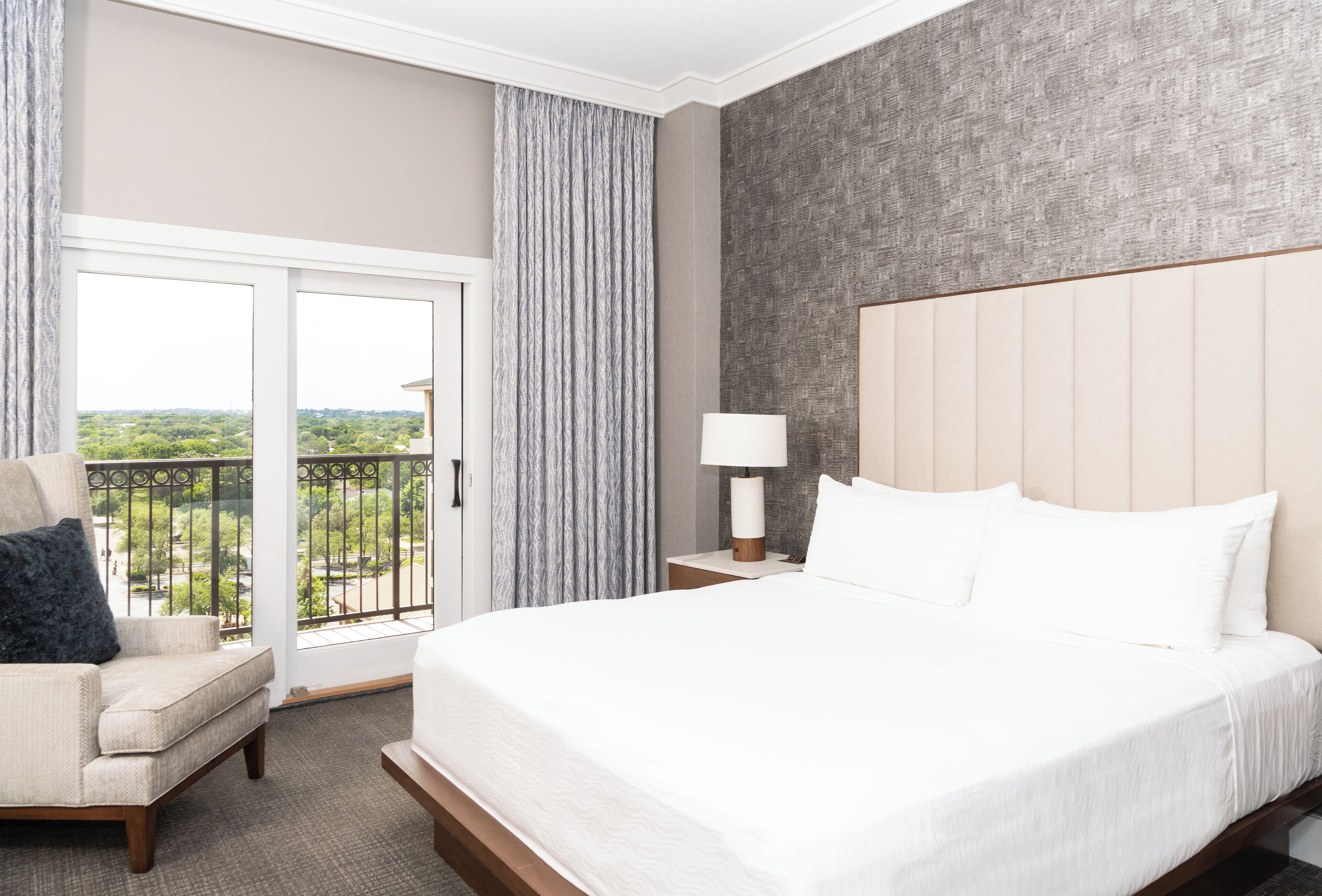 Premium bedding, pillow-top beds, in-room safe, desk