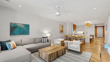 Signature Room, Multiple Beds