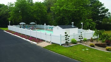 Seasonal outdoor pool