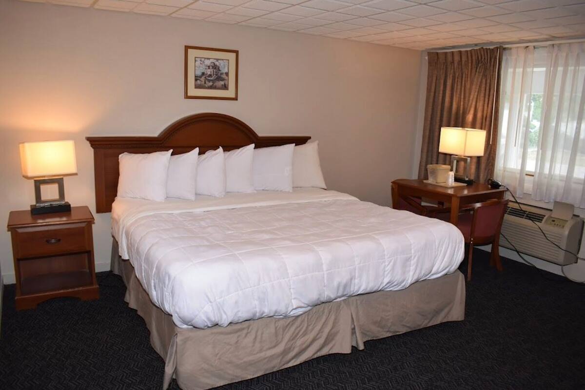 Habitación, 1 cama de matrimonio grande, no fumadores | Ropa de cama de alta calidad y escritorio