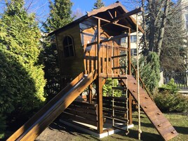 Children's play area - outdoor