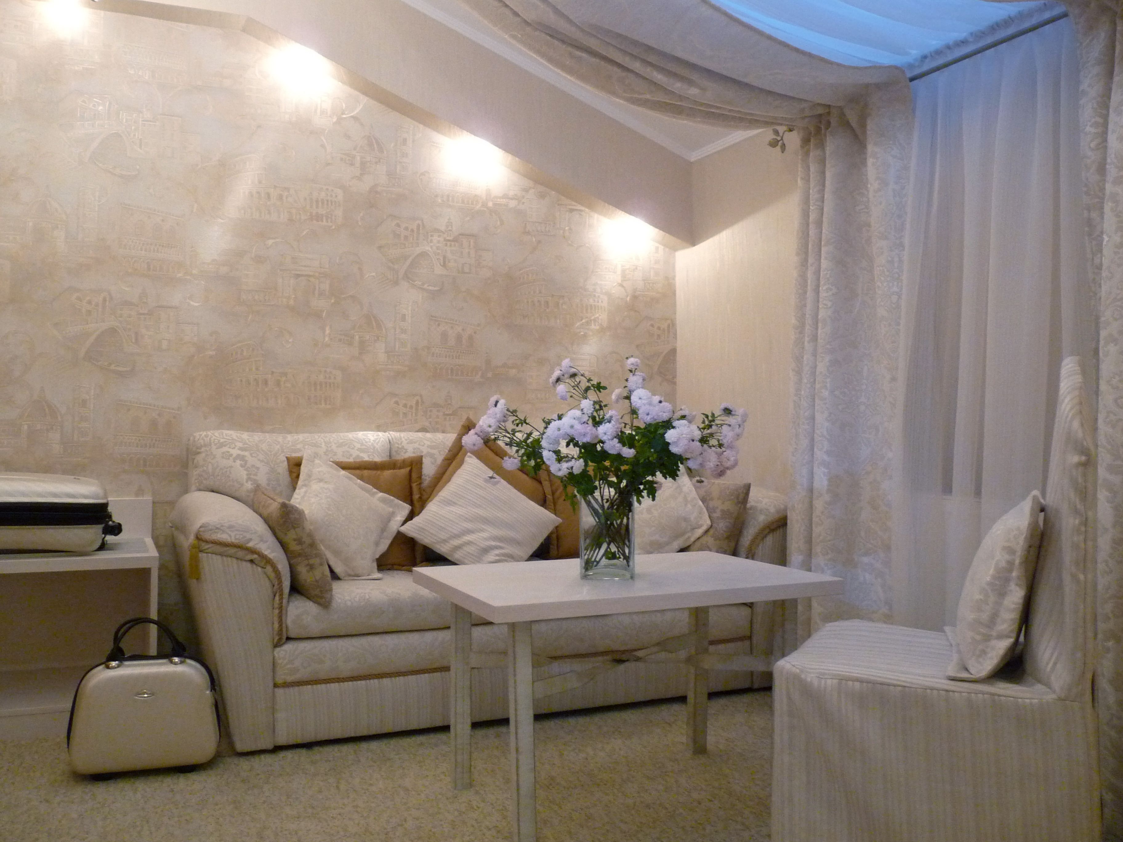 Suite | Oppholdsrom | LED-TV og premierefilmer