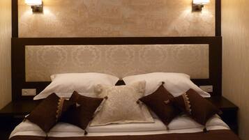 Superior Double Room | Premium bedding, minibar, in-room safe, individually furnished