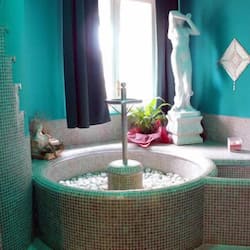 Sauna, hot tub, Turkish bath/hammam, body treatments, hydrotherapy