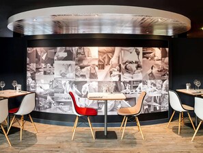 Serveert lunch en diner