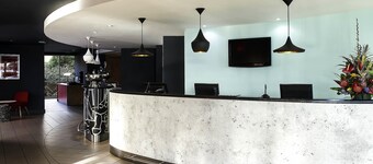 ibis Swansea