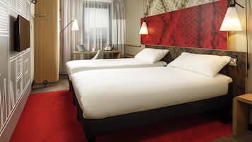 Twin Room, 2 Single Beds | In-room safe, desk, blackout curtains, free WiFi