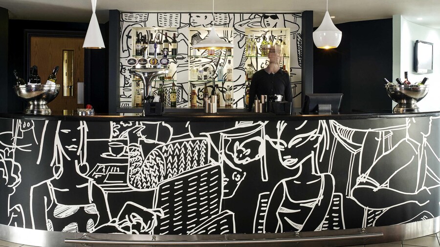 ibis Swansea
