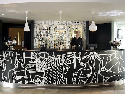 ibis Swansea