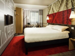 Room, 1 Double Bed (SweetRoom by Ibis) | In-room safe, desk, blackout curtains, free WiFi - ibis Swansea (Swansea)