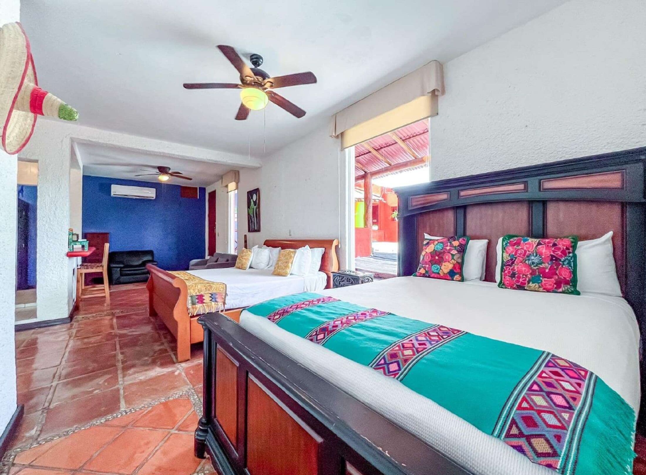 Economy City view | Premium bedding, in-room safe, individually decorated