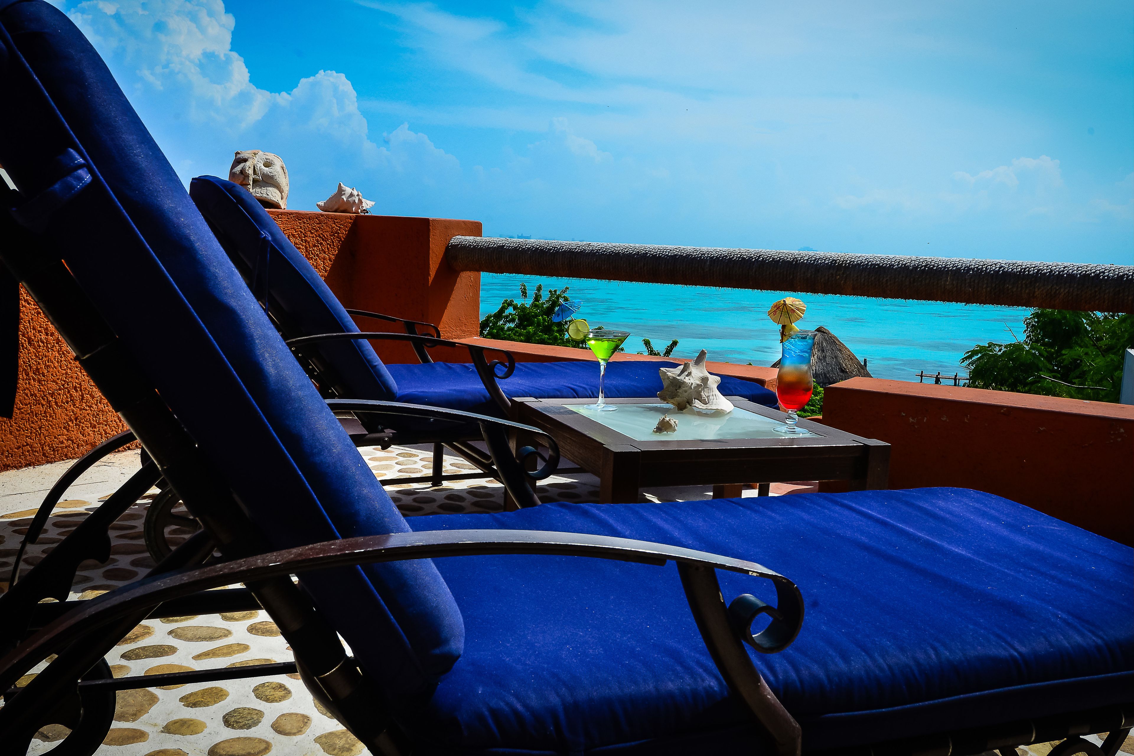 presidential room, 1 king bed | balcony view