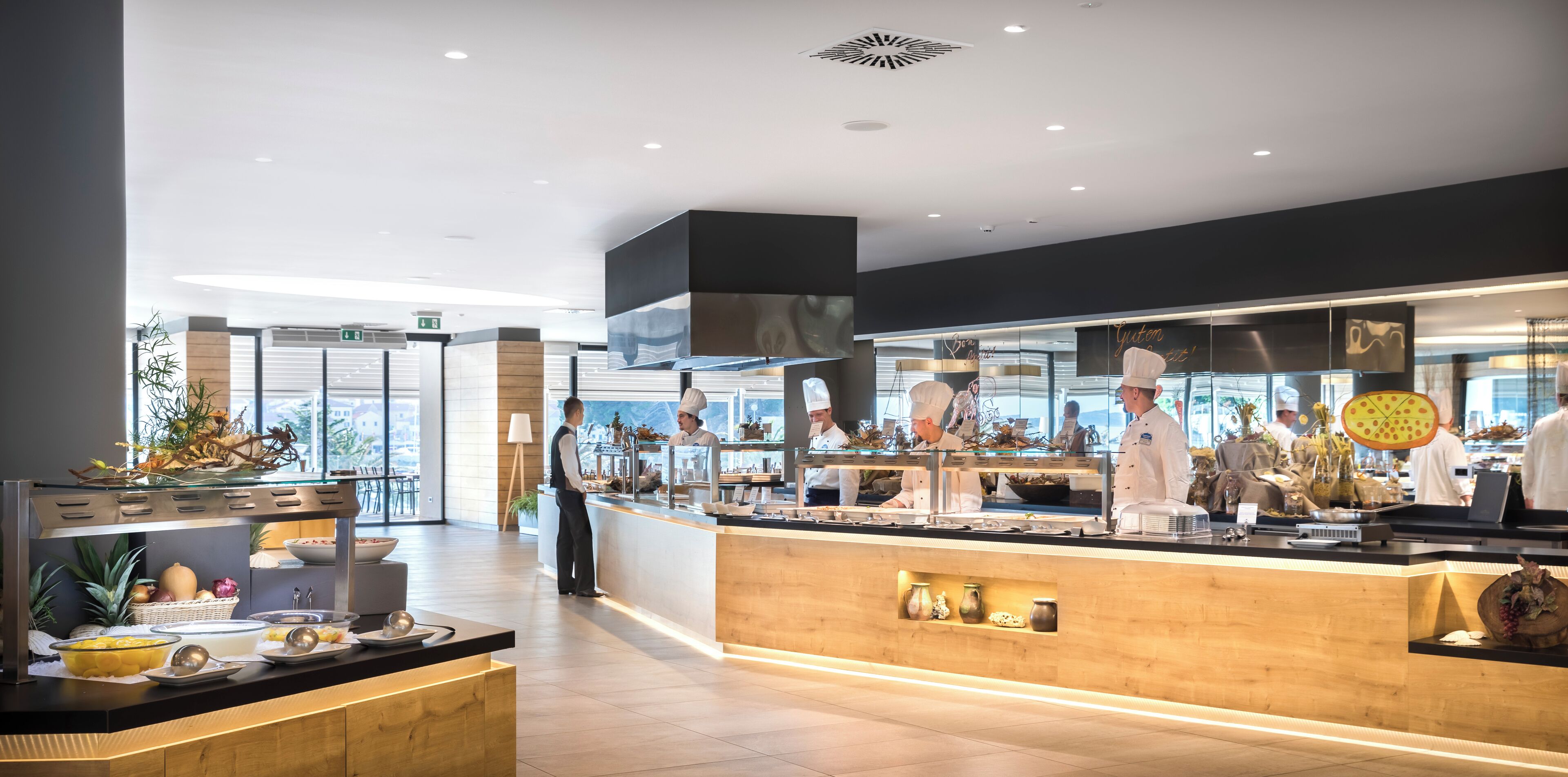 breakfast, dinner served; mediterranean cuisine, sea views