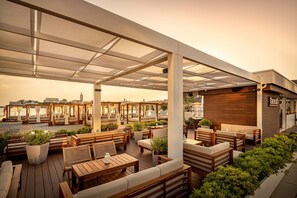 Beach bar