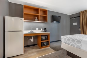 Room, 1 Queen Bed, Accessible, Non Smoking | Pillowtop beds, blackout drapes, iron/ironing board, free WiFi