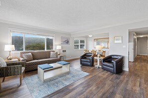 Televisión y reproductor de DVD 