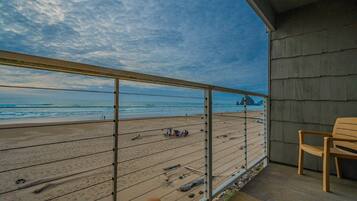 Beach/ocean view